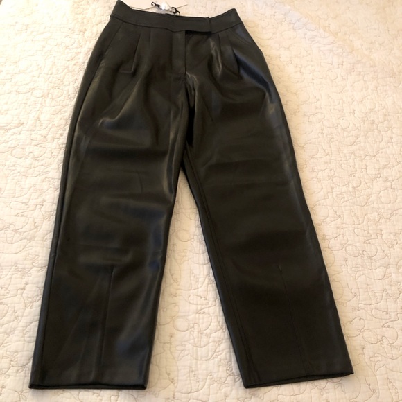 English Factory Faux Leather Pleated Trouser Pants Size S NWT - Picture 4 of 15
